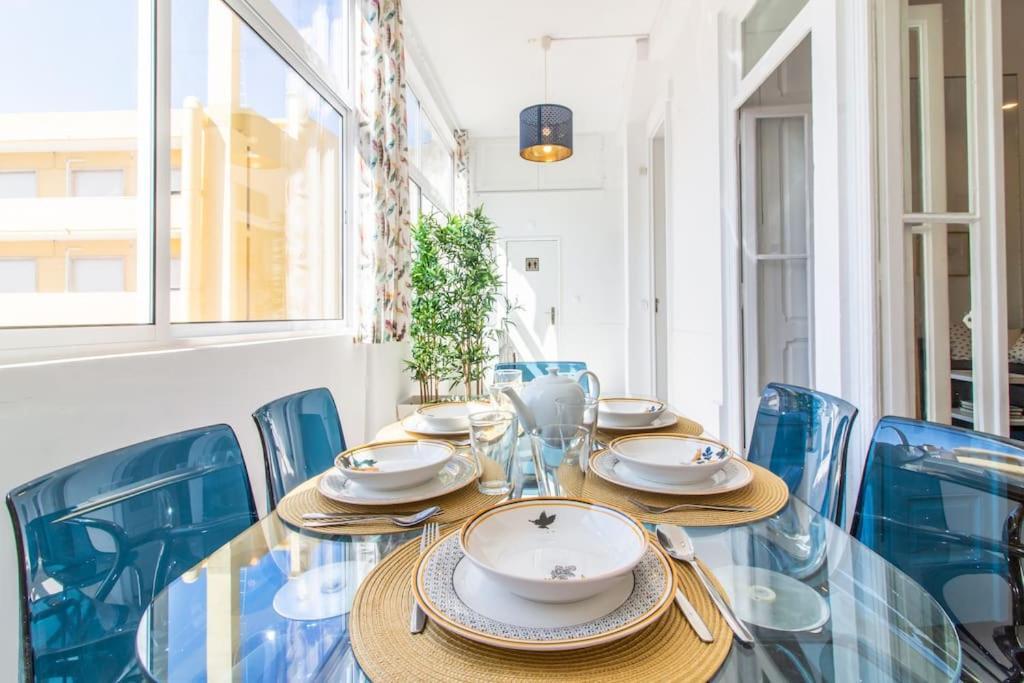 Downtown 7 Bedroom Apartment - Liberdade ลิสบอน ภายนอก รูปภาพ